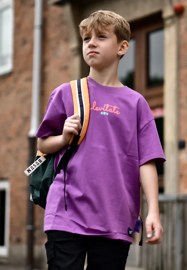 Alexander Husum - "Levitate" T-Shirt - Image 7