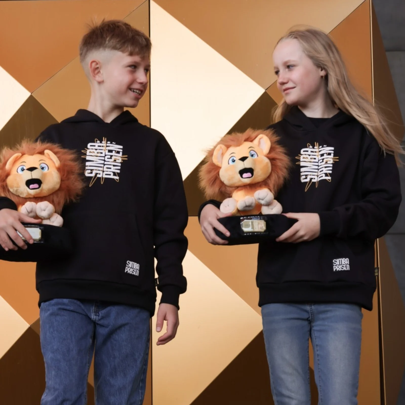 SIMBA PRISEN - Hoodie - Image 7